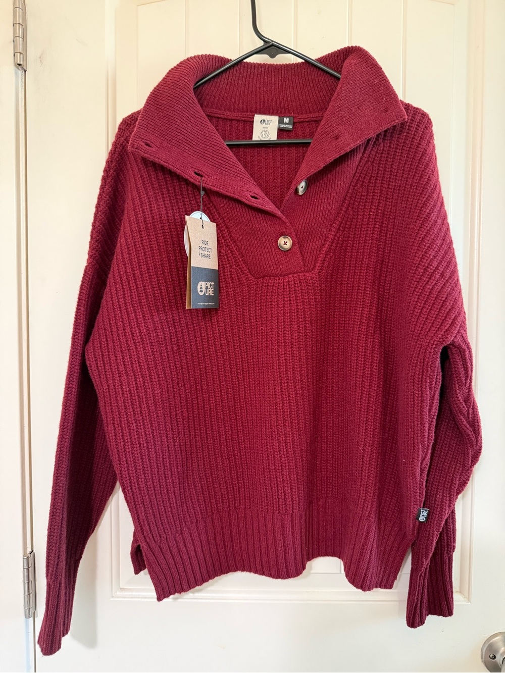 Picture Organic Women’s wool Burgundy Button-Collar Ribbed Sweater
